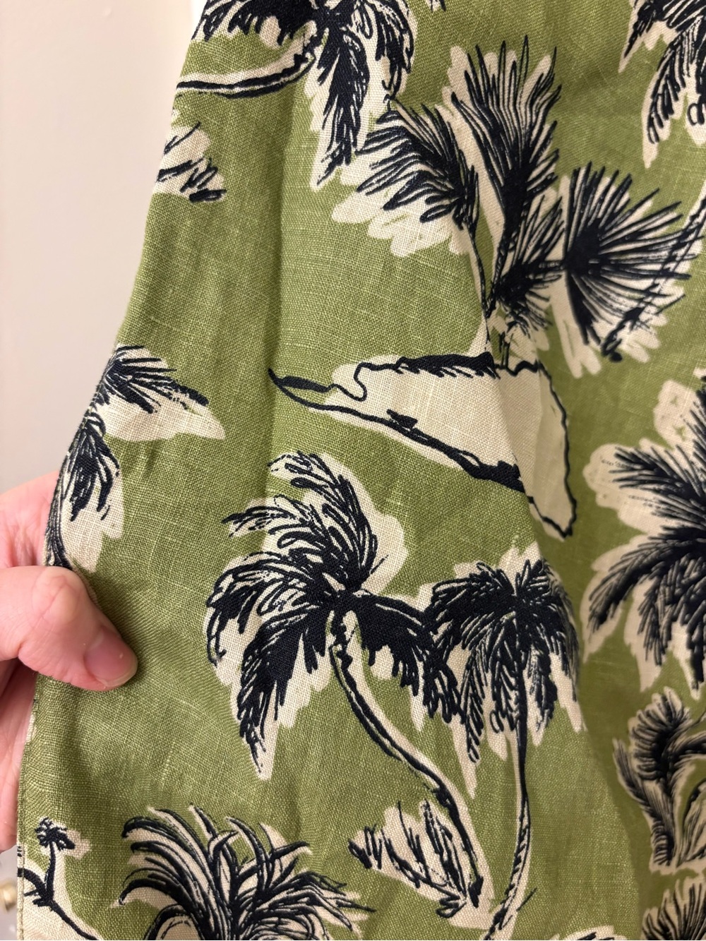 Tahari 100% Linen Wide Leg Pants Green Tropical Palm Print Belted Resort M - Picture 8 of 12